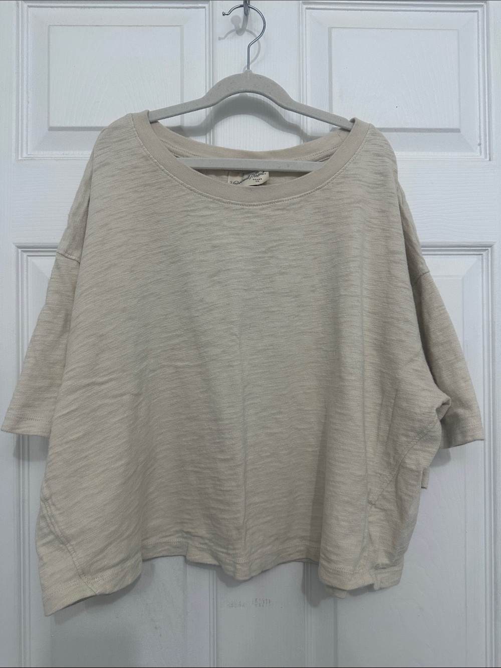 Universal Thread Boxy Short Sleeve Tee in Cream